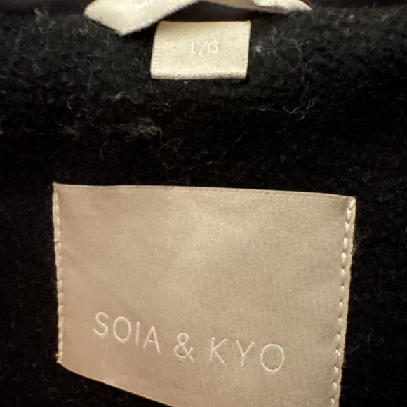 SOIA & KYO Rosalia Mixed Media Puffer Coat - Picture 8 of 8